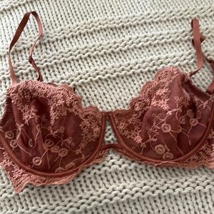 Free People lace bra size 36C like new